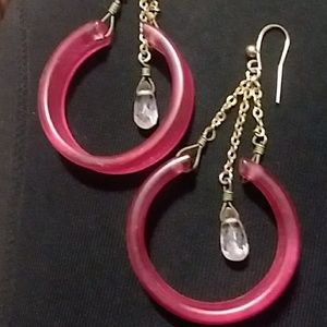 Pink earings with gem pendulum